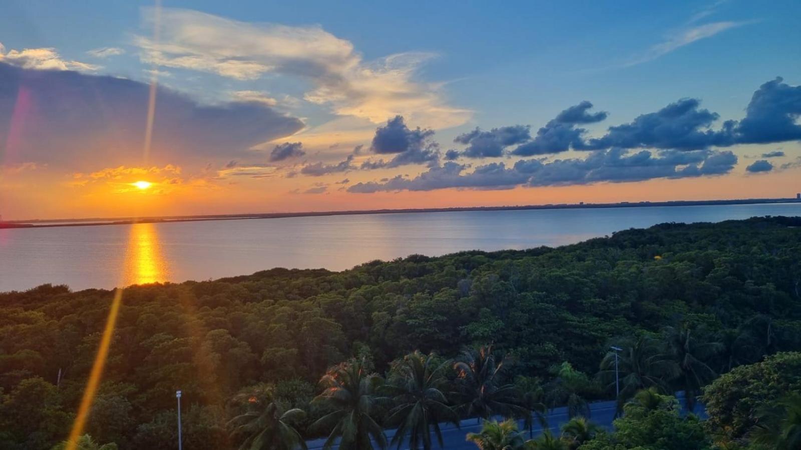 Solymar Beach Condos Cancun Luaran gambar