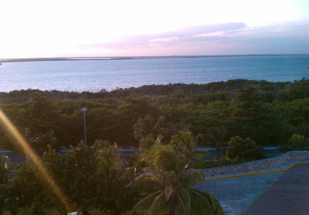 Solymar Beach Condos Cancun Luaran gambar