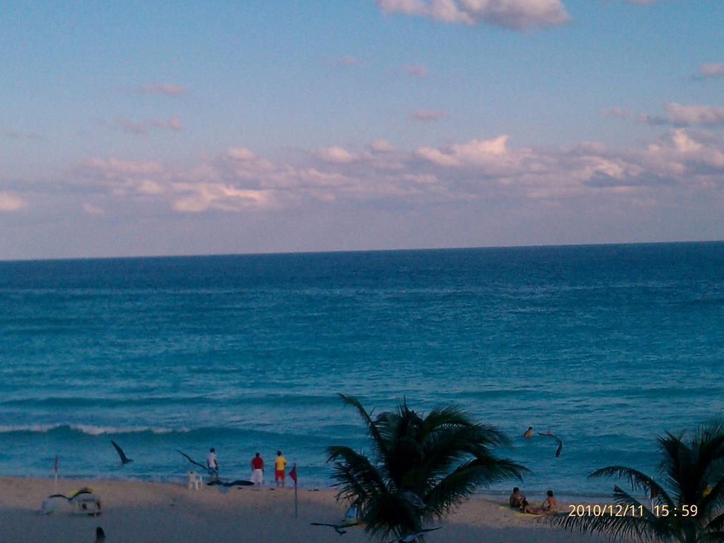 Solymar Beach Condos Cancun Luaran gambar